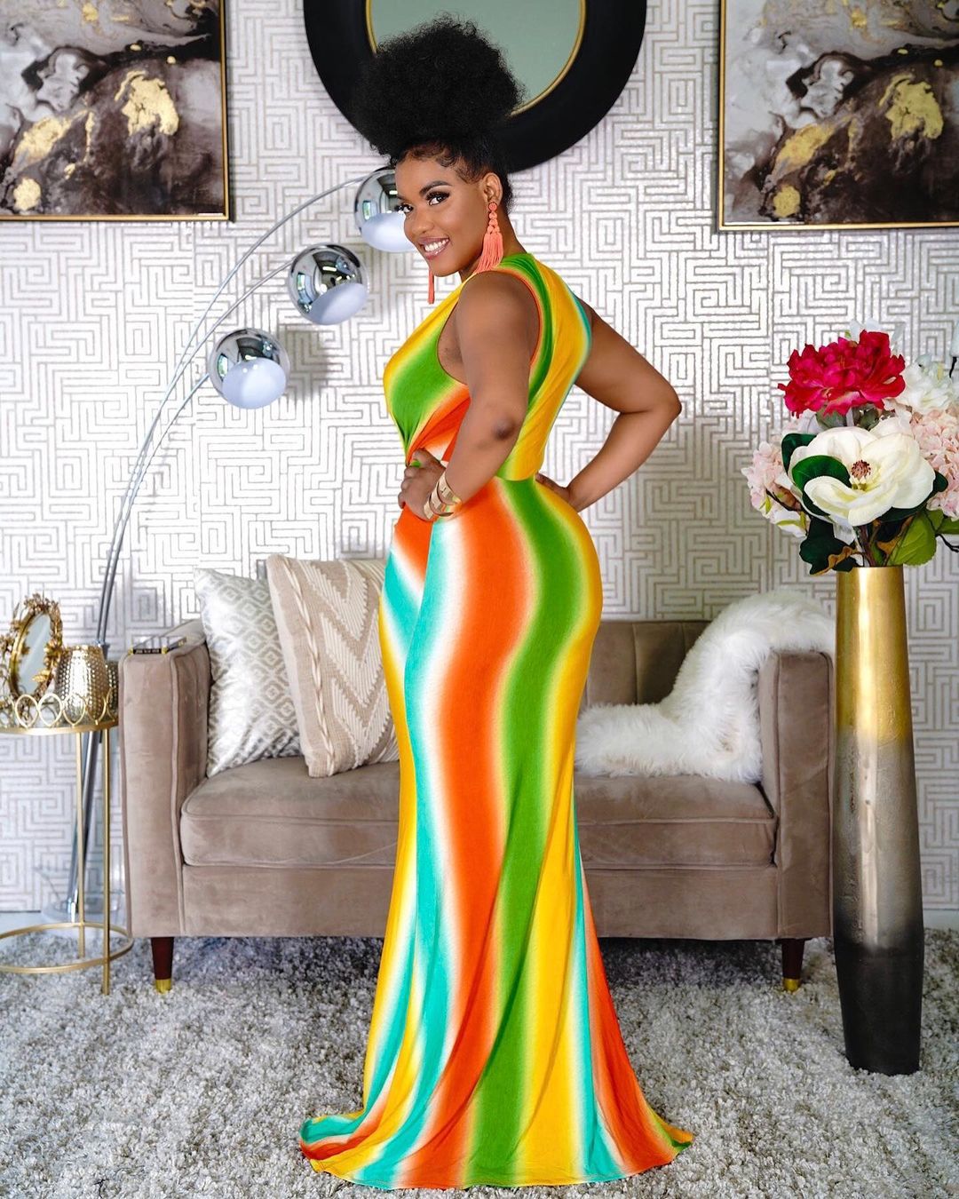 Fashion Sexy Digital Printed V-neck Women's Dress See size chart under “more details”