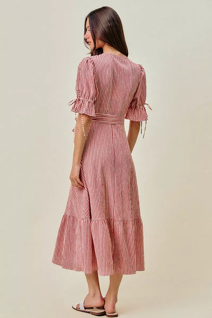 SO ME Stripe Textured Short Sleeves Lined Wrap Midi Dres