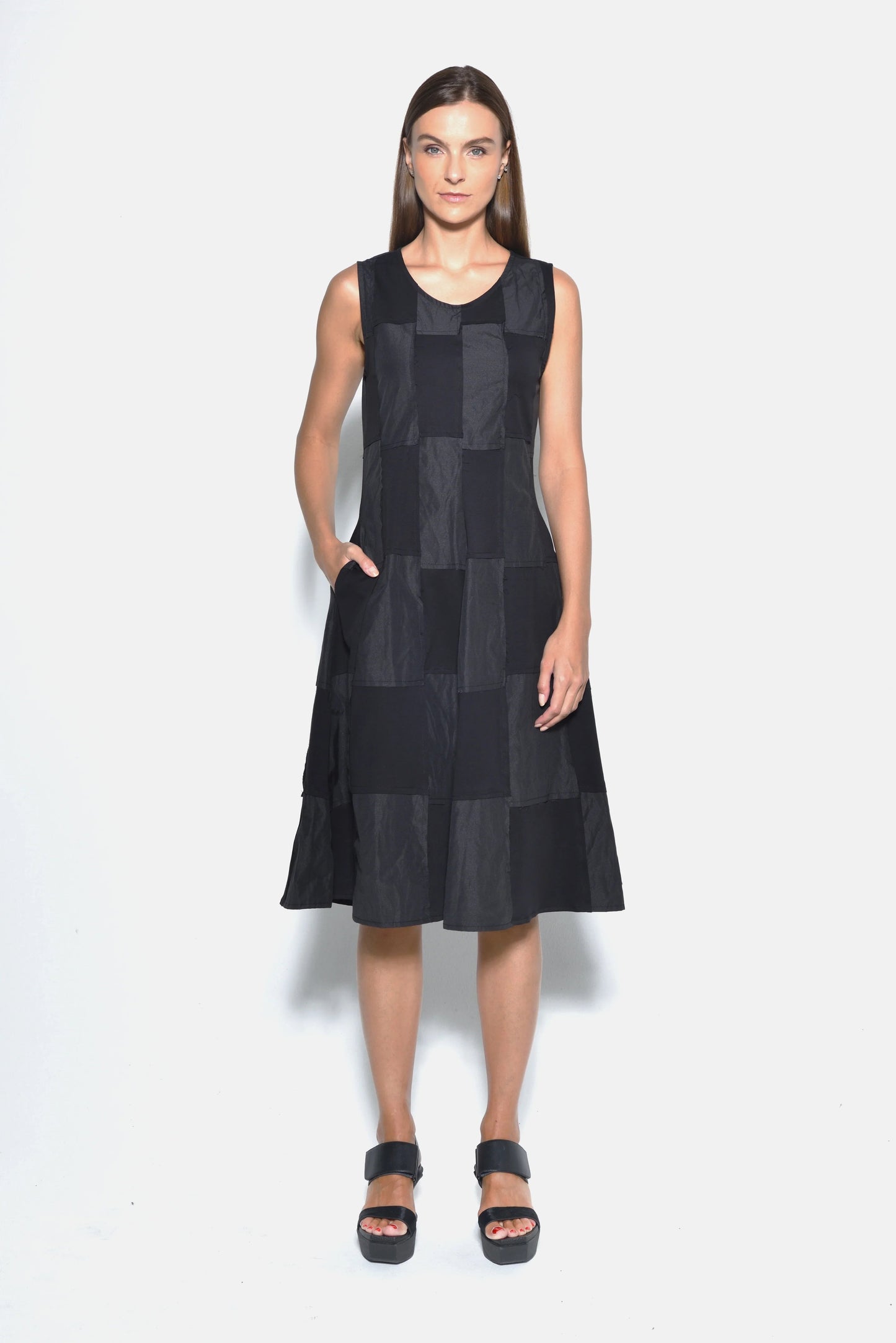 Sleeveless Chessboard dress
