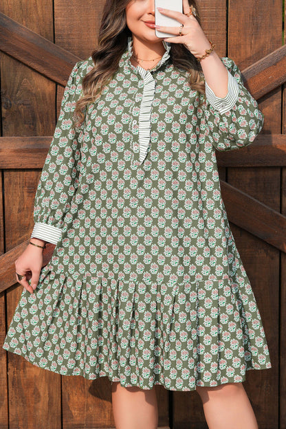 Olivia 4 Sleeve Floral PLUS Dress