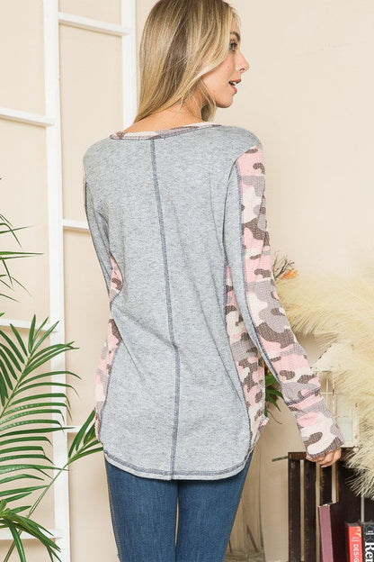 Camouflage Print Contrast Thumbhole Knit