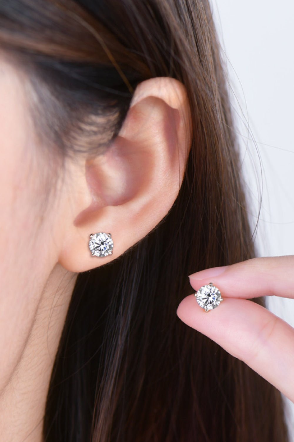 2 Carat Moissanite Stud Earrings 925 Sterling Silver