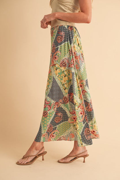 Bradyn Print Skirt See size chart under “more details”