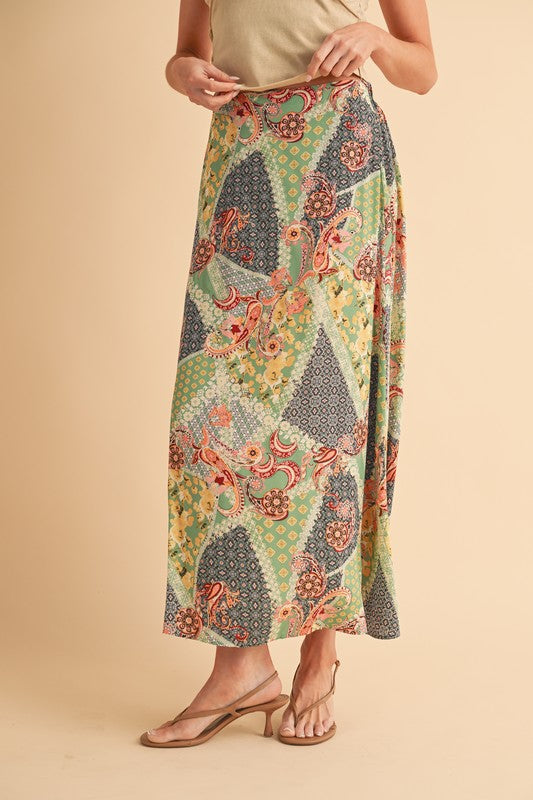 Bradyn Print Skirt See size chart under “more details”
