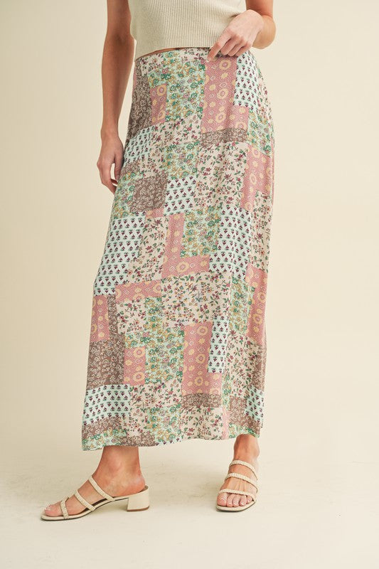 Bradyn Print Skirt See size chart under “more details”