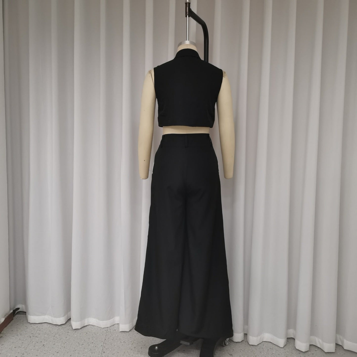 European And American Women's Autumn New Fashion Polo Collar Sleeveless Top Pants Two-piece Suit