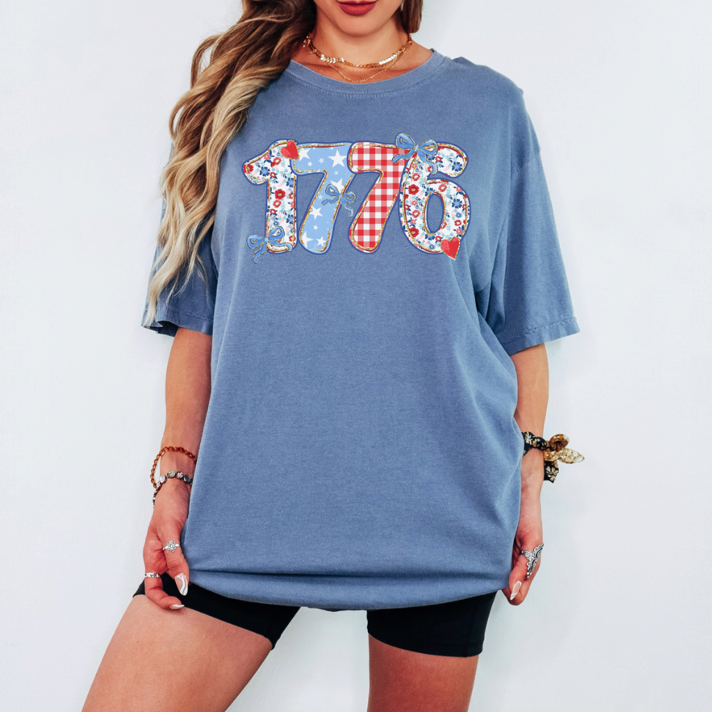 1776 Patriotic Shirt for Women 4th of July Graphic Tee with Gingham & Floral Print