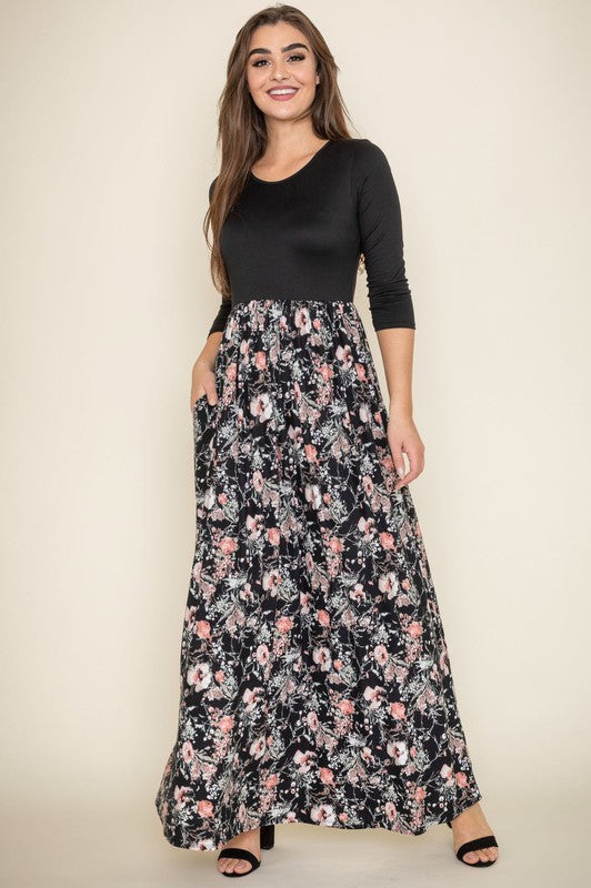 Ditsy Floral Maxi Dress See size chart under “more details”