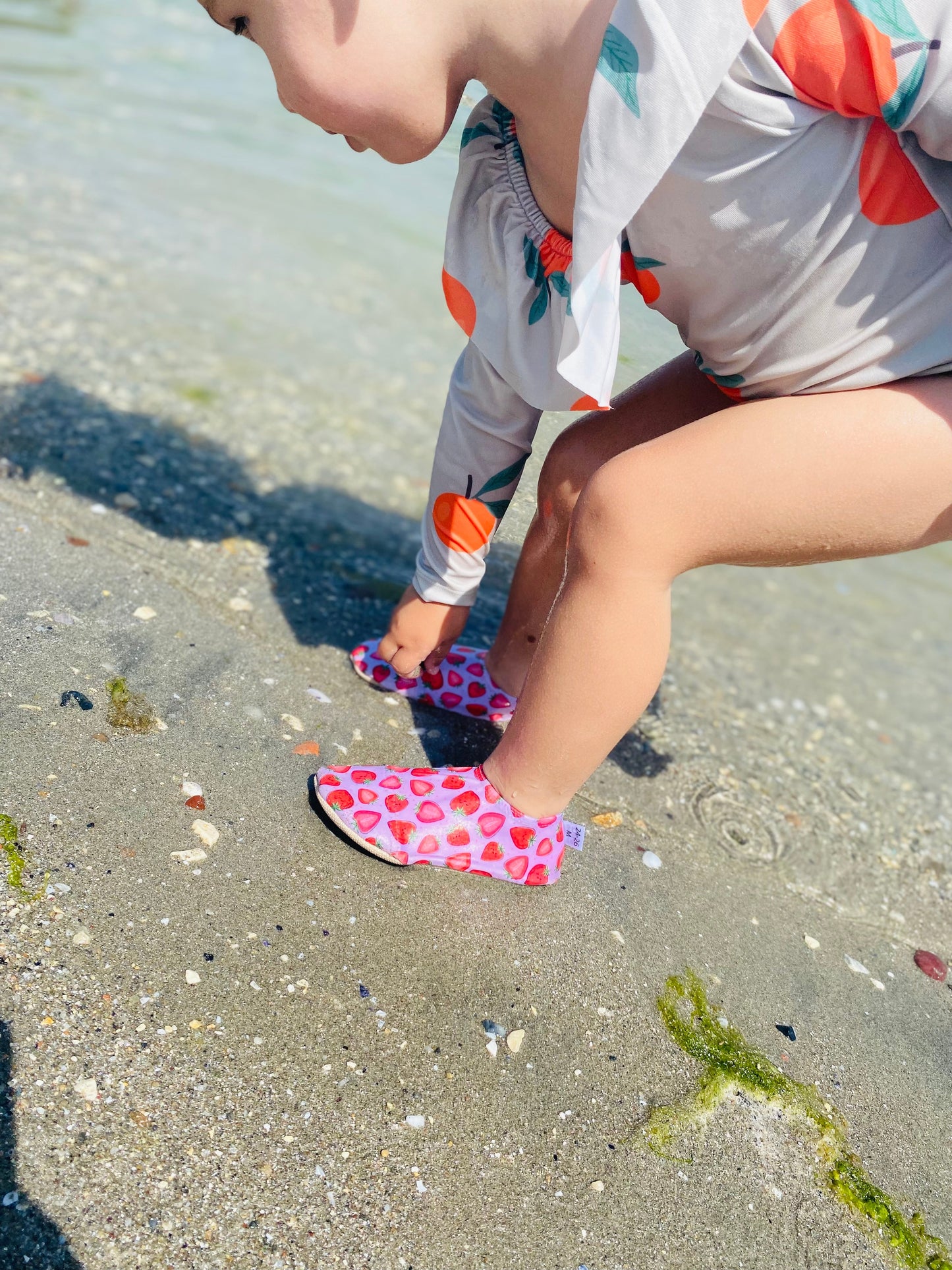 Non-Slip Sole, Unisex Baby, Children's Sea Shoes, Pool Booties, Srawberry