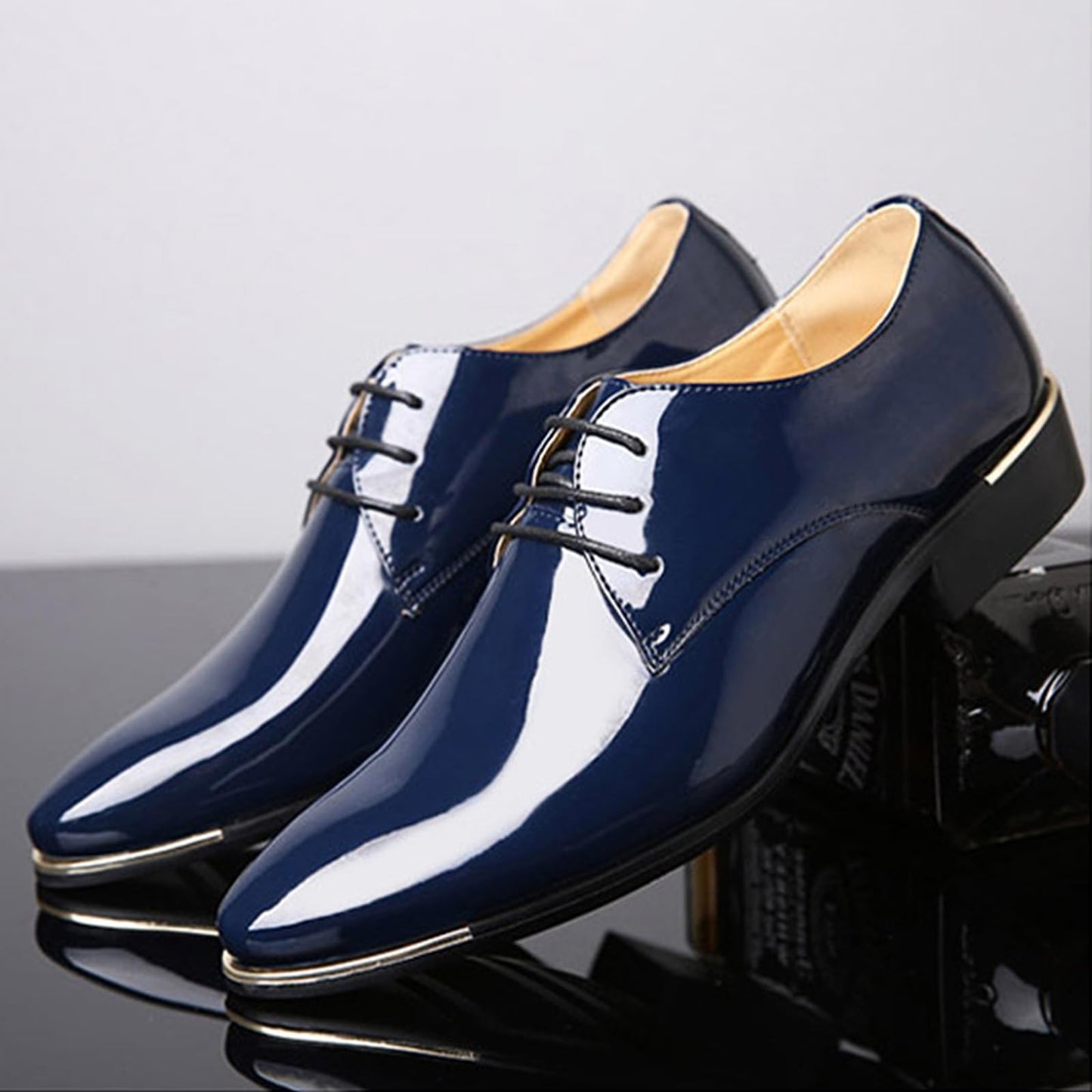 Men's Patent Leather Pointed Toe Derby Dress Shoes Classic Lace-Up Tuxedo Business Formal Oxford Shoes