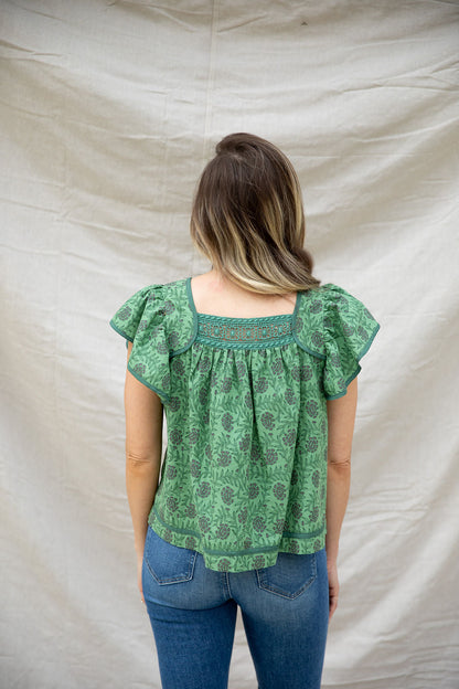 THE JAMES TOP