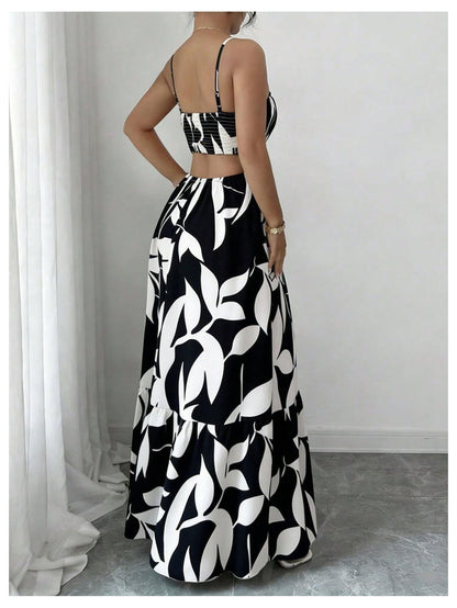 OYOANGLE Women's Cut Out Floral Print Tropical Maxi Cami Dress Ruffle Flowy Summer Vacation Spaghetti Strap Sundress