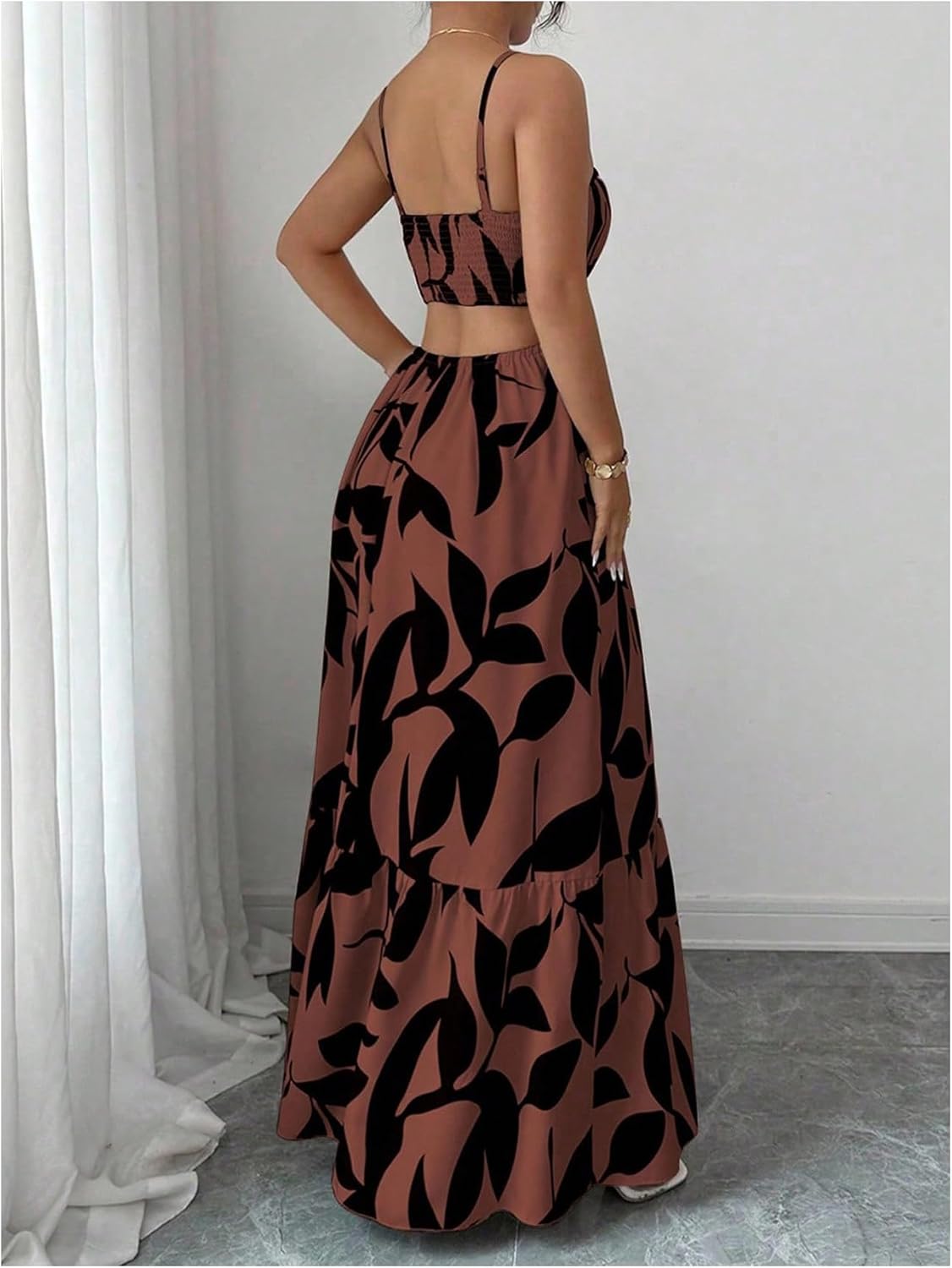 OYOANGLE Women's Cut Out Floral Print Tropical Maxi Cami Dress Ruffle Flowy Summer Vacation Spaghetti Strap Sundress