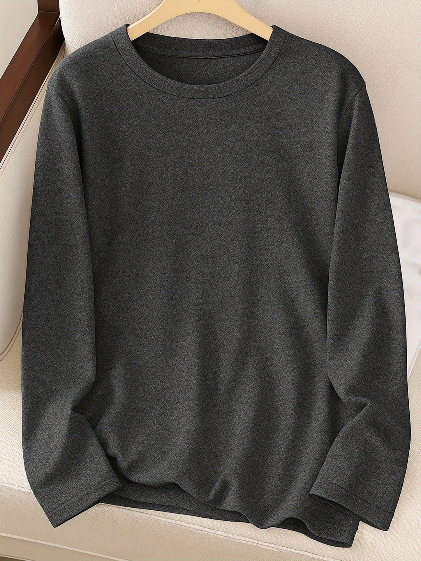 Women's Breathable Soft Stretch Round Neck Long Sleeve T-Shirt -