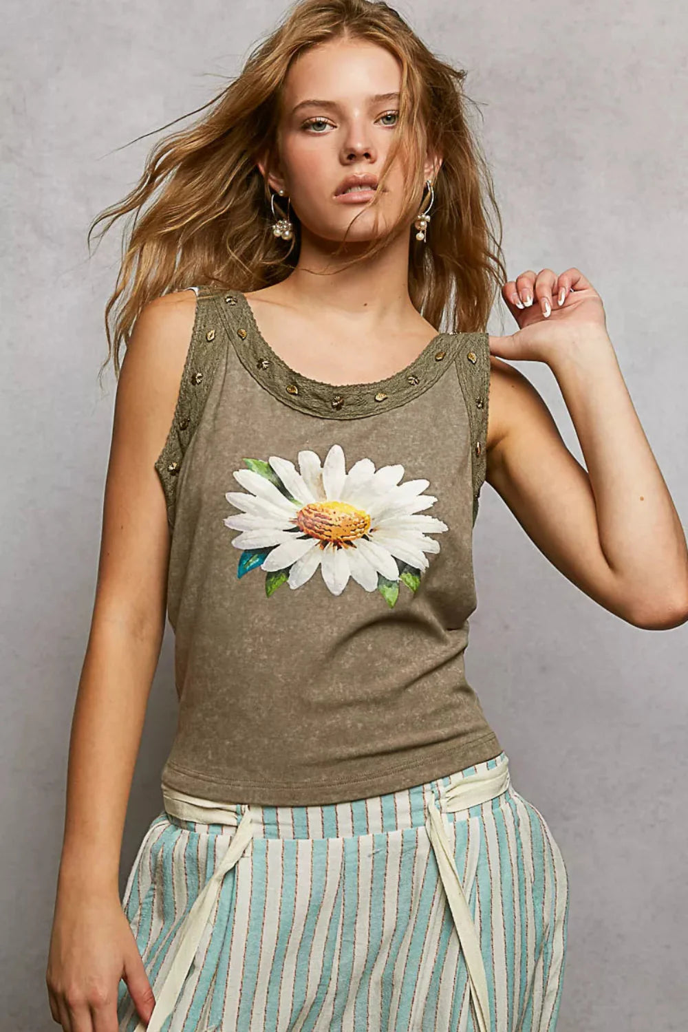 POL Floral Tank with Studs