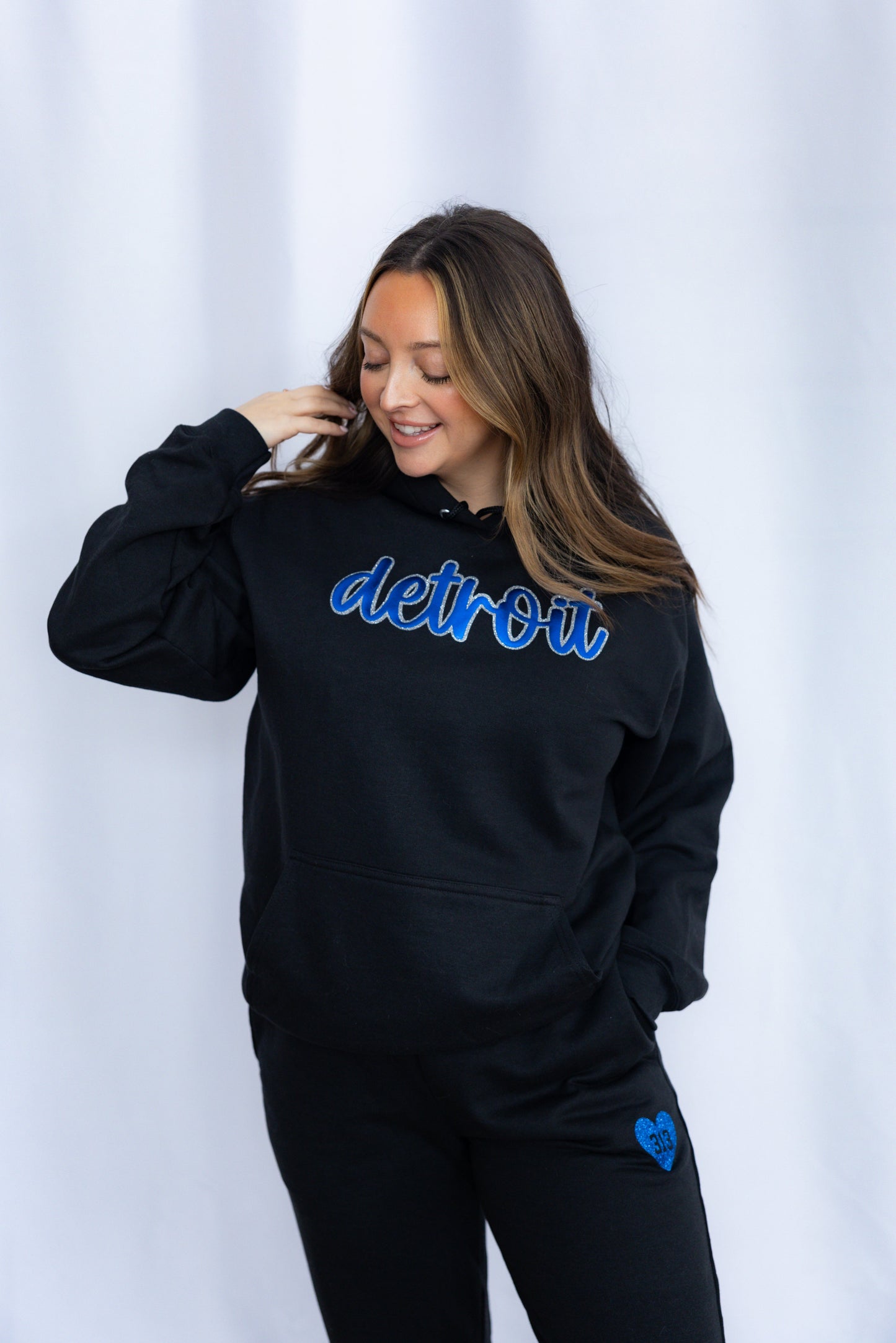 Black Detroit Script Sparkle + Puff Sweatsuit