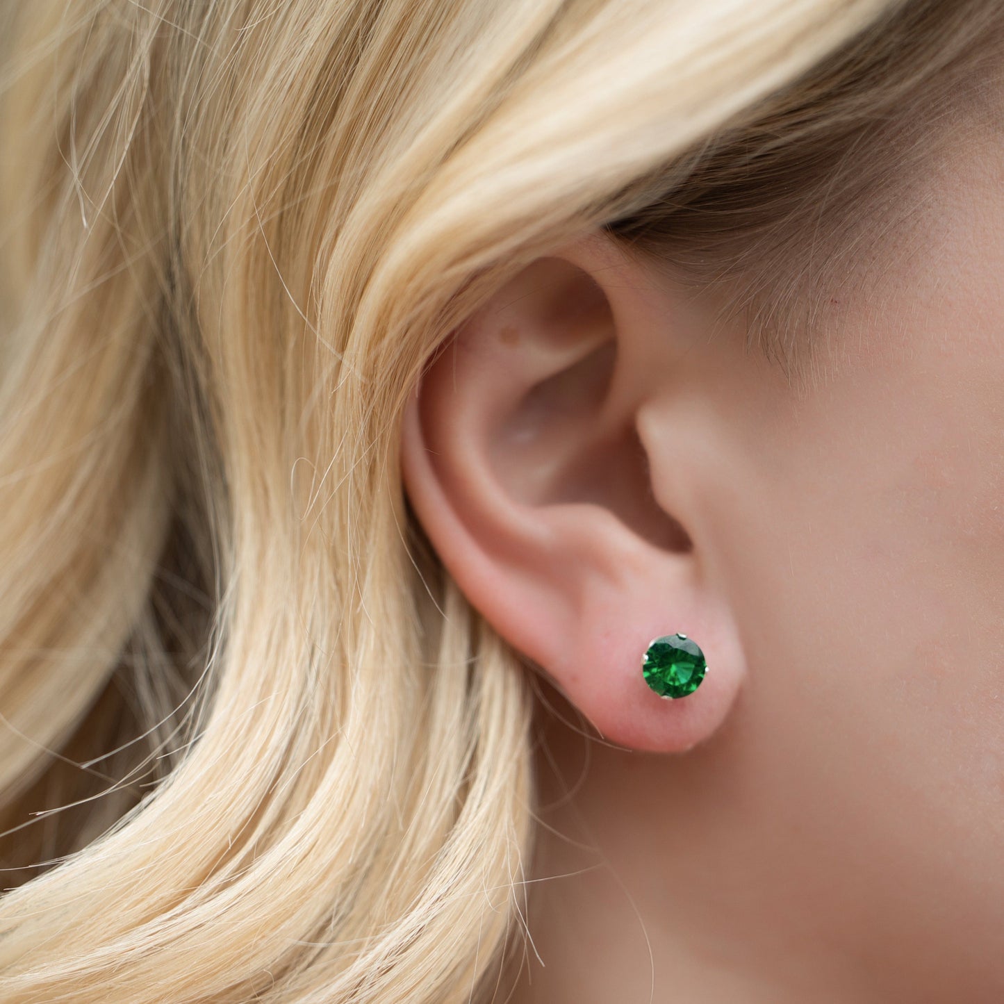 Emerald Earrings in Silver
