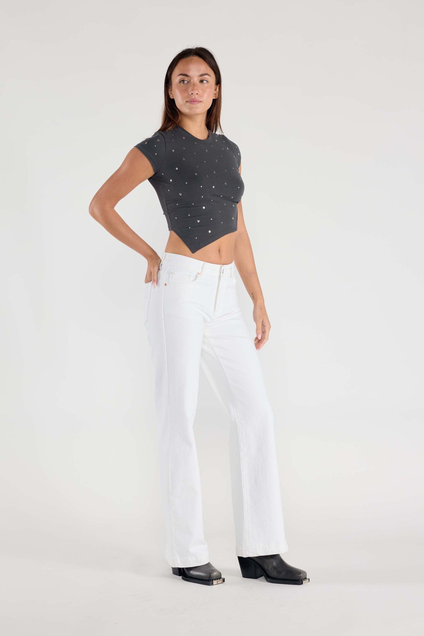 32.5 Inseam Basic White Wide Jeans