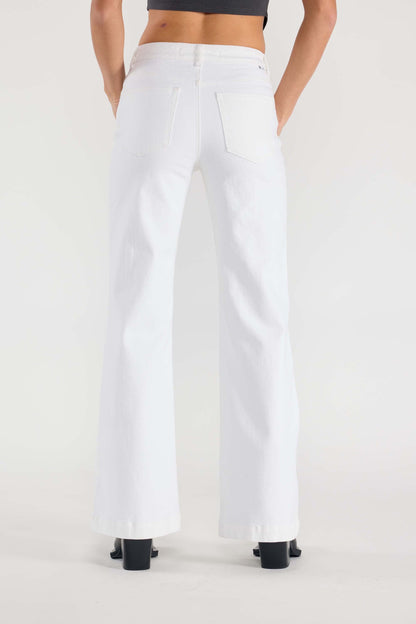 32.5 Inseam Basic White Wide Jeans