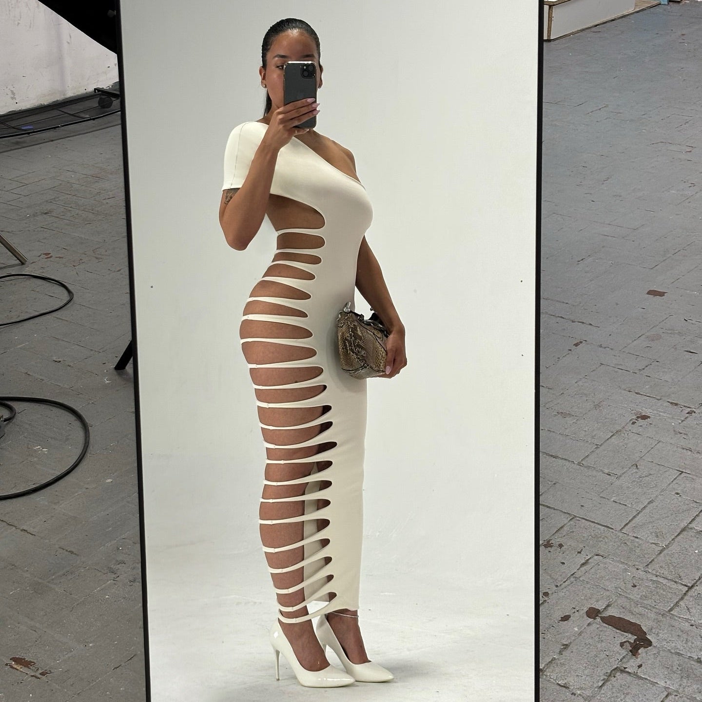 Fantasy One Shoulder White Bodycon Slit Maxi Dress