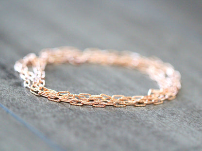 Textured Paperclip Necklace