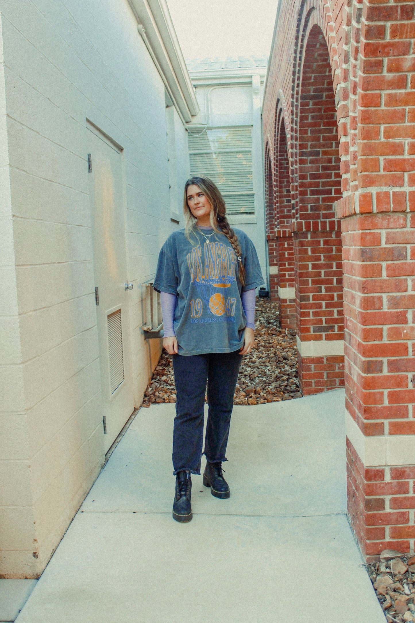 Underground Original Design: Los Angeles Basketball, 90's Boxy Oversized TShirt