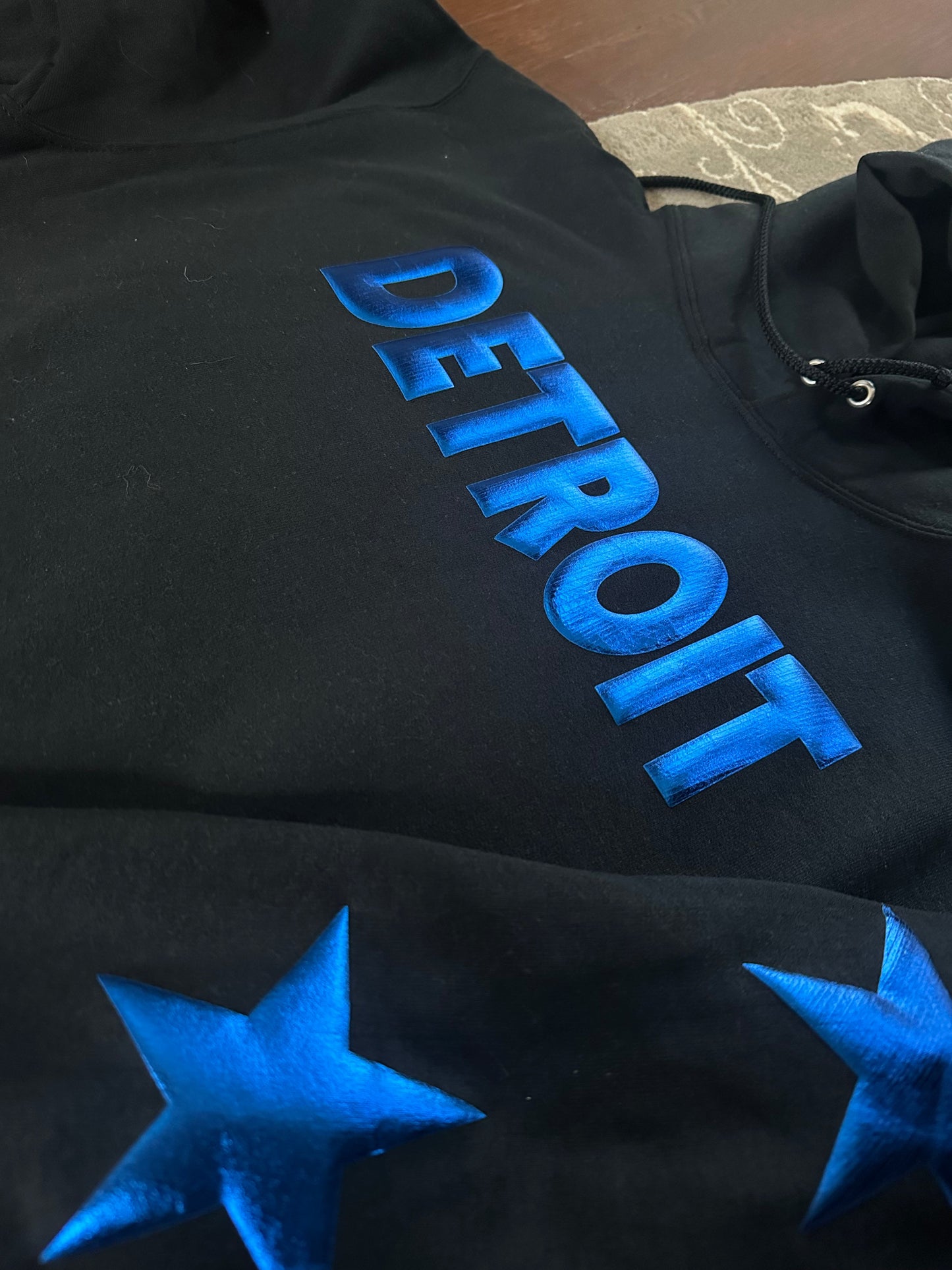 Detroit Star Chrome Blue Puff