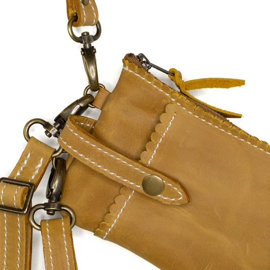 Scalloped Edge Concert Wristlet with Crossbody: Sunset
