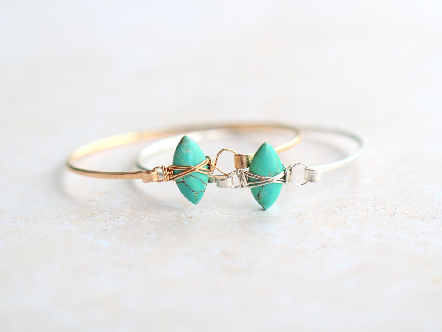 Lasso Bangle