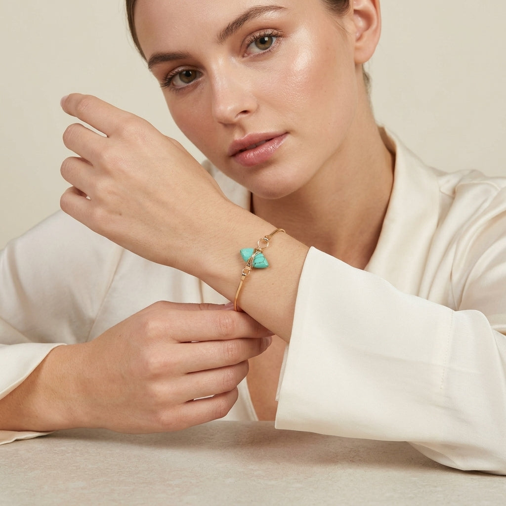 Lasso Bangle