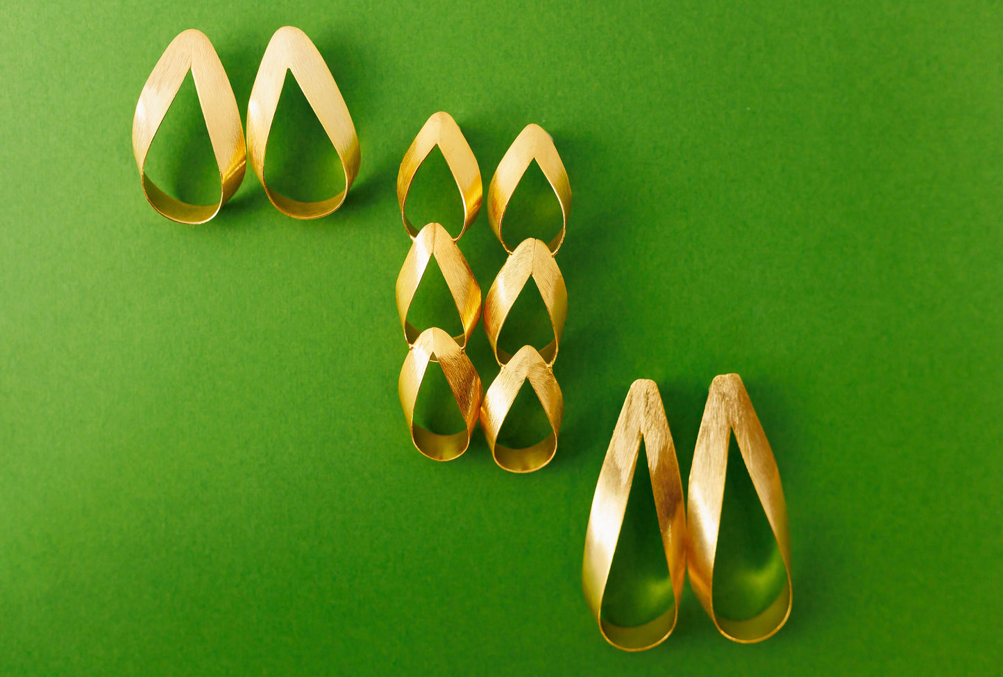 The TriBella Hoop