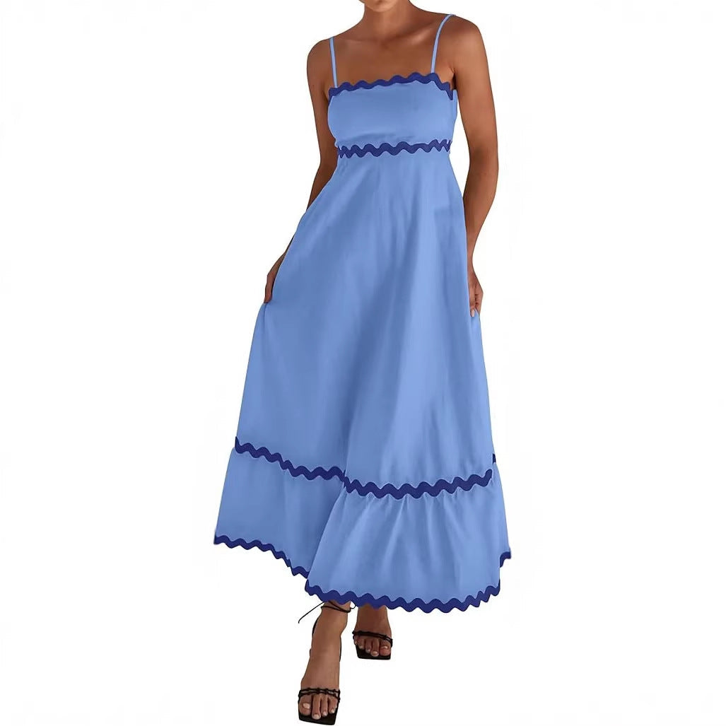 Women's long sleeveless dress with suspenders and pleated lace