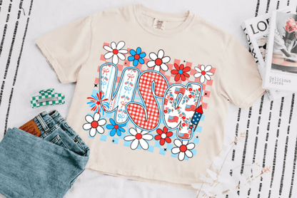 USA Daisy Flowers Red White and Blue 4th of July Comfort Colors Tee