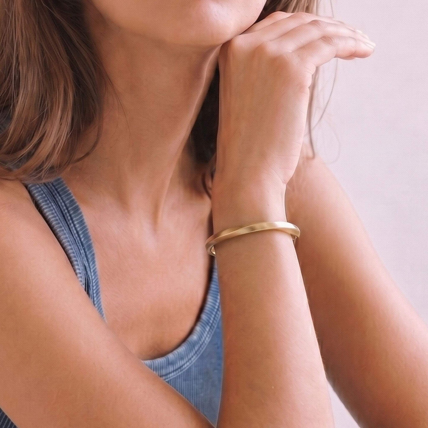 Elegant Twisted Brass Cuff Bracelet | Pili