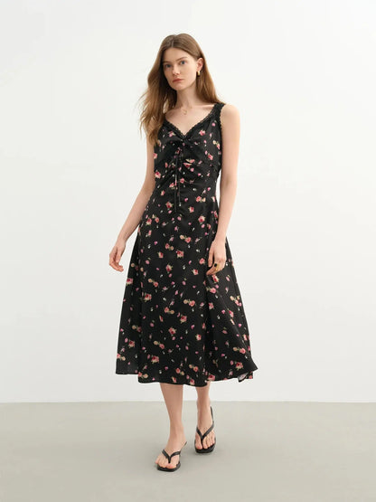 Elegant Plus-Size Strapless Lace Dress