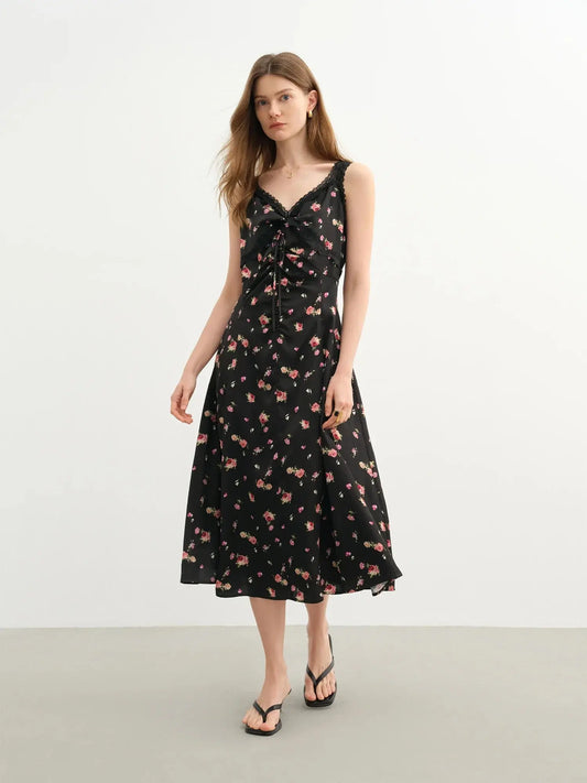 Elegant Plus-Size Strapless Lace Dress