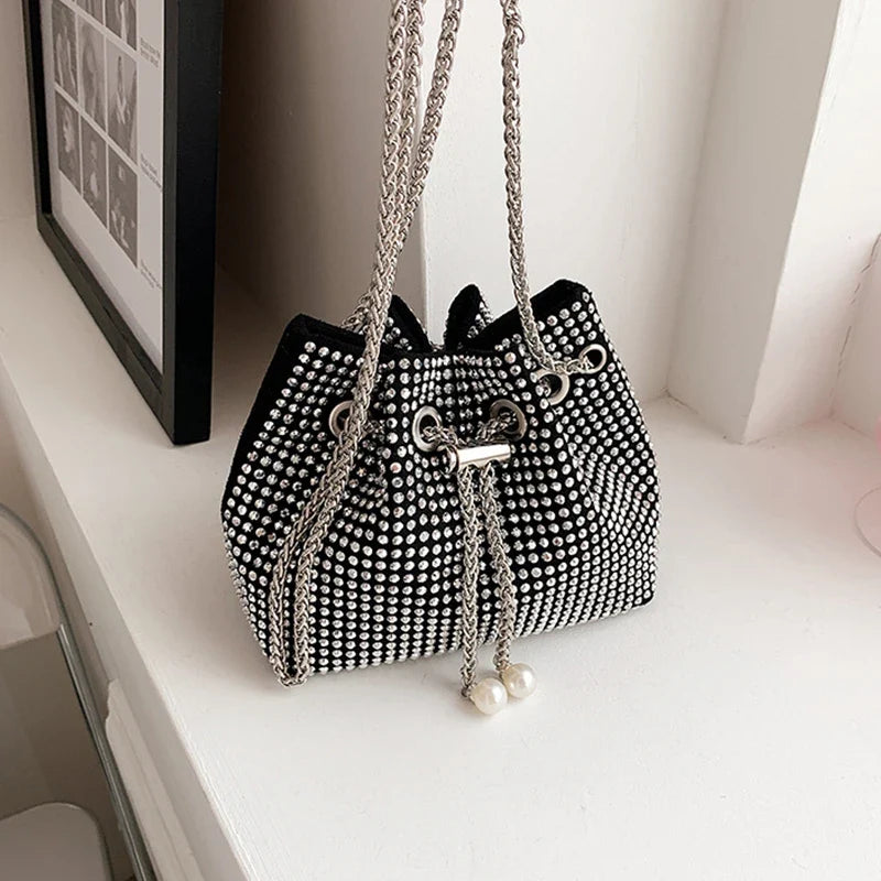 Luxury Women's Horseshoe Bucket Bag | New High Quality PU Leather One Shoulder Handbag (Exquisite Rivet & Chain Design)
