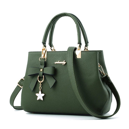 Flower Pendant Crossbody Handbag