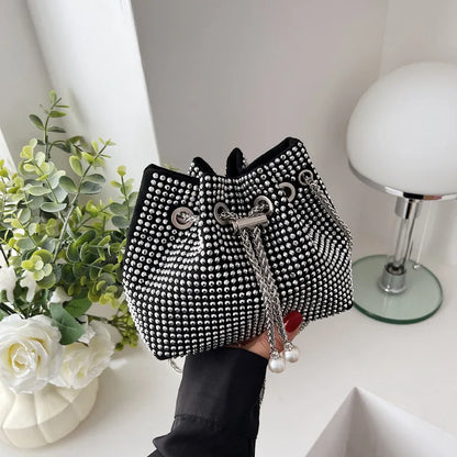 Luxury Women's Horseshoe Bucket Bag | New High Quality PU Leather One Shoulder Handbag (Exquisite Rivet & Chain Design)