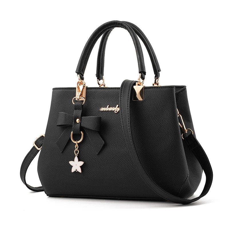Flower Pendant Crossbody Handbag