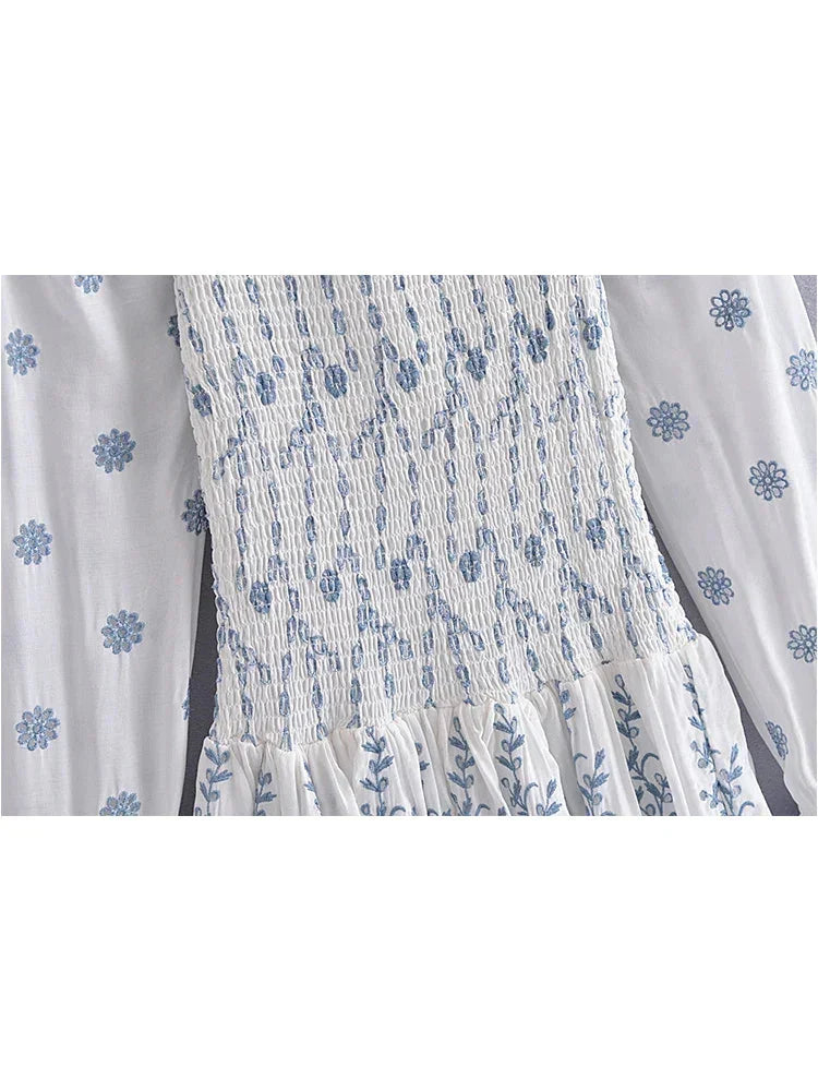 2022 Fashion Women Floral Hollow Out Embroidery Elastic Mini Dress Vintage Long Sleeve Female Super-Short Dress Summer Robe