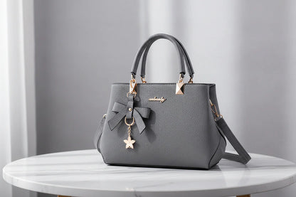 Flower Pendant Crossbody Handbag