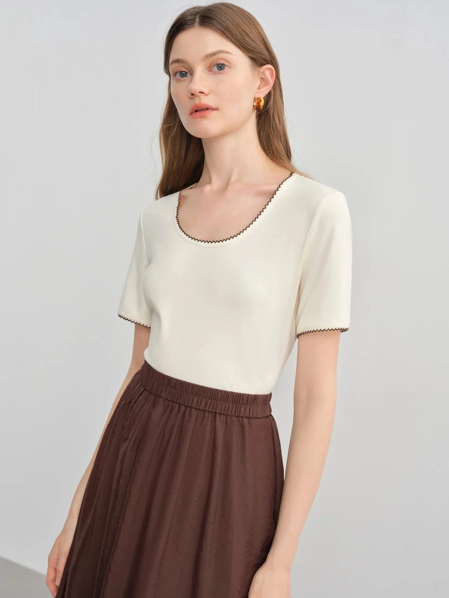 Contrast Lace Embroidered T-Shirt Casual Slim Fit
