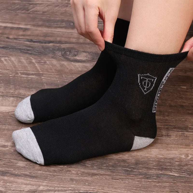 Men's Breathable Basketball Crew Socks — 5 or 10 Pairs