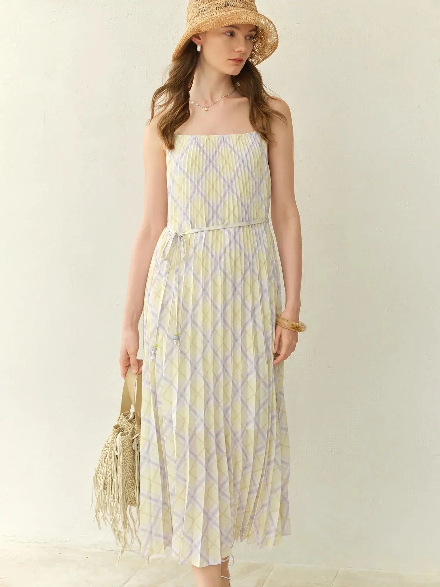 Plus-Size Rhombus Check Strappy Dress