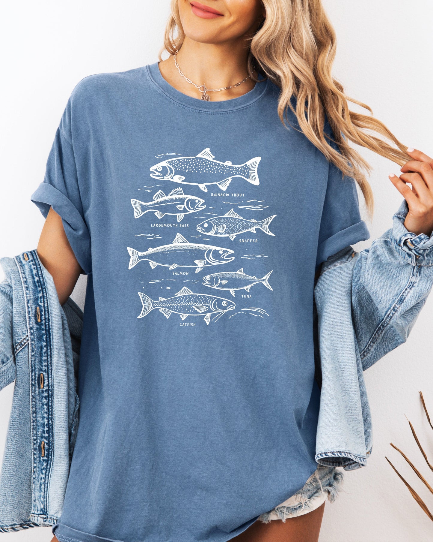 Sardines & Salmon Fish Comfort Colors T-Shirt – Nature Camping Hiking Outdoor Can Graphic Tee