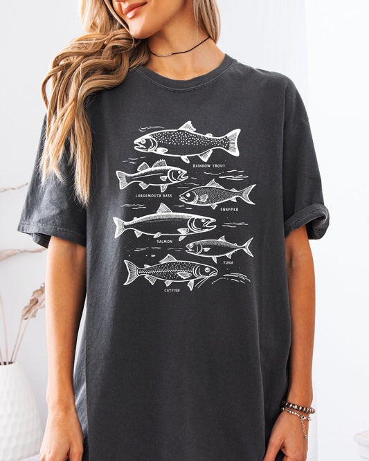Sardines & Salmon Fish Comfort Colors T-Shirt – Nature Camping Hiking Outdoor Can Graphic Tee