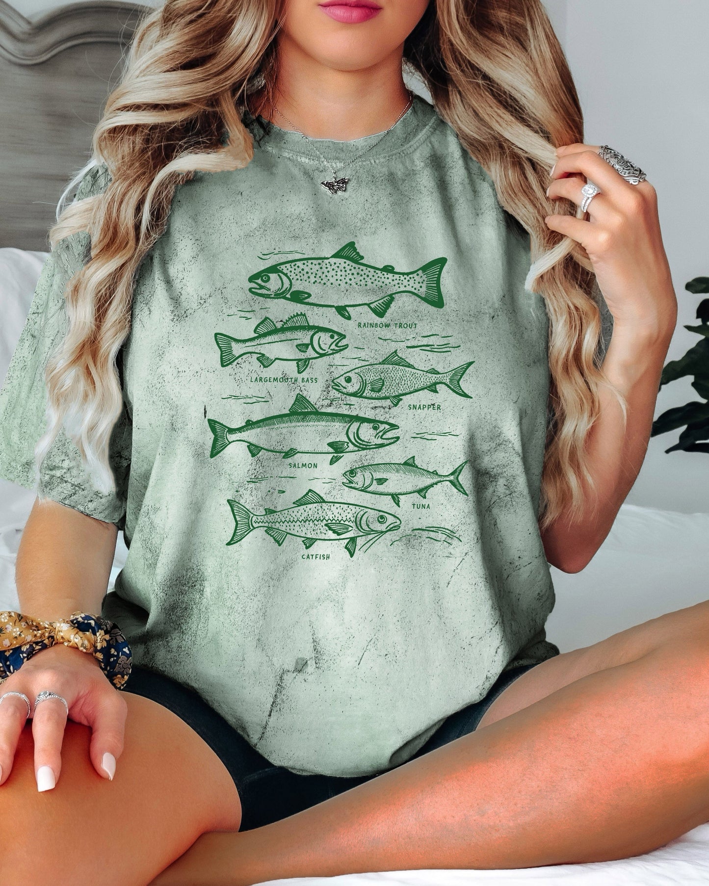 Sardines & Salmon Fish Comfort Colors T-Shirt – Nature Camping Hiking Outdoor Can Graphic Tee