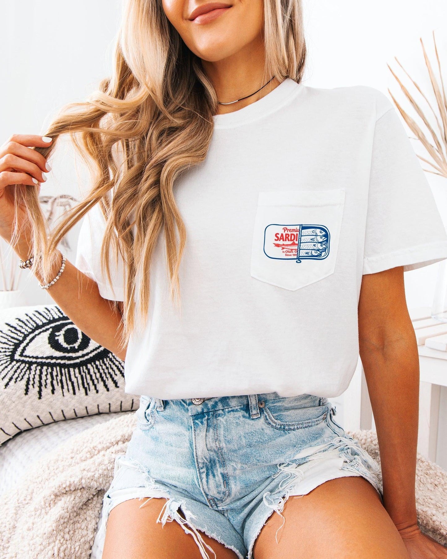 Sardines & Salmon Fish Comfort Colors Pocket T-Shirt – Lake Beach Nature Camping Hiking Graphic Tee