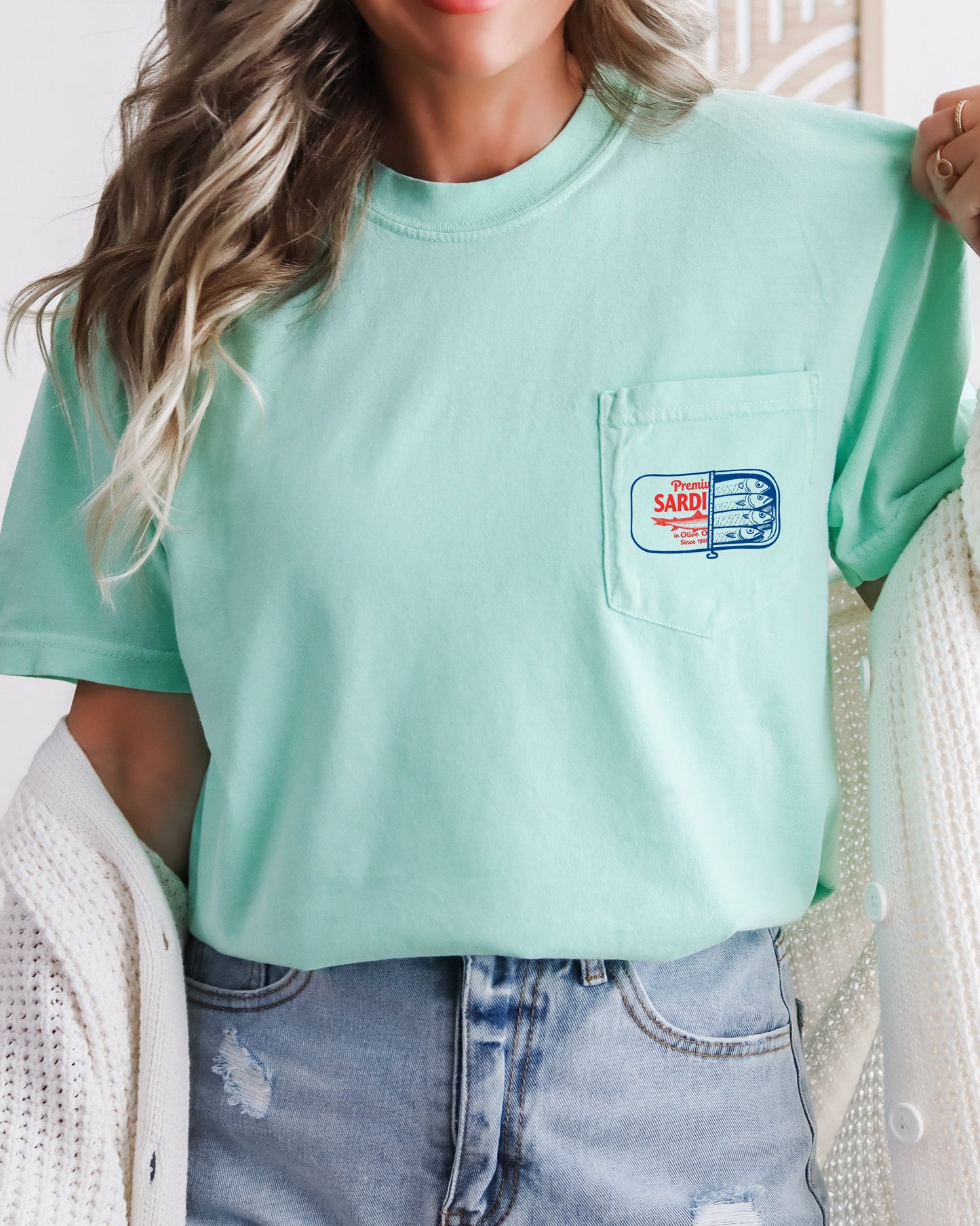 Sardines & Salmon Fish Comfort Colors Pocket T-Shirt – Lake Beach Nature Camping Hiking Graphic Tee